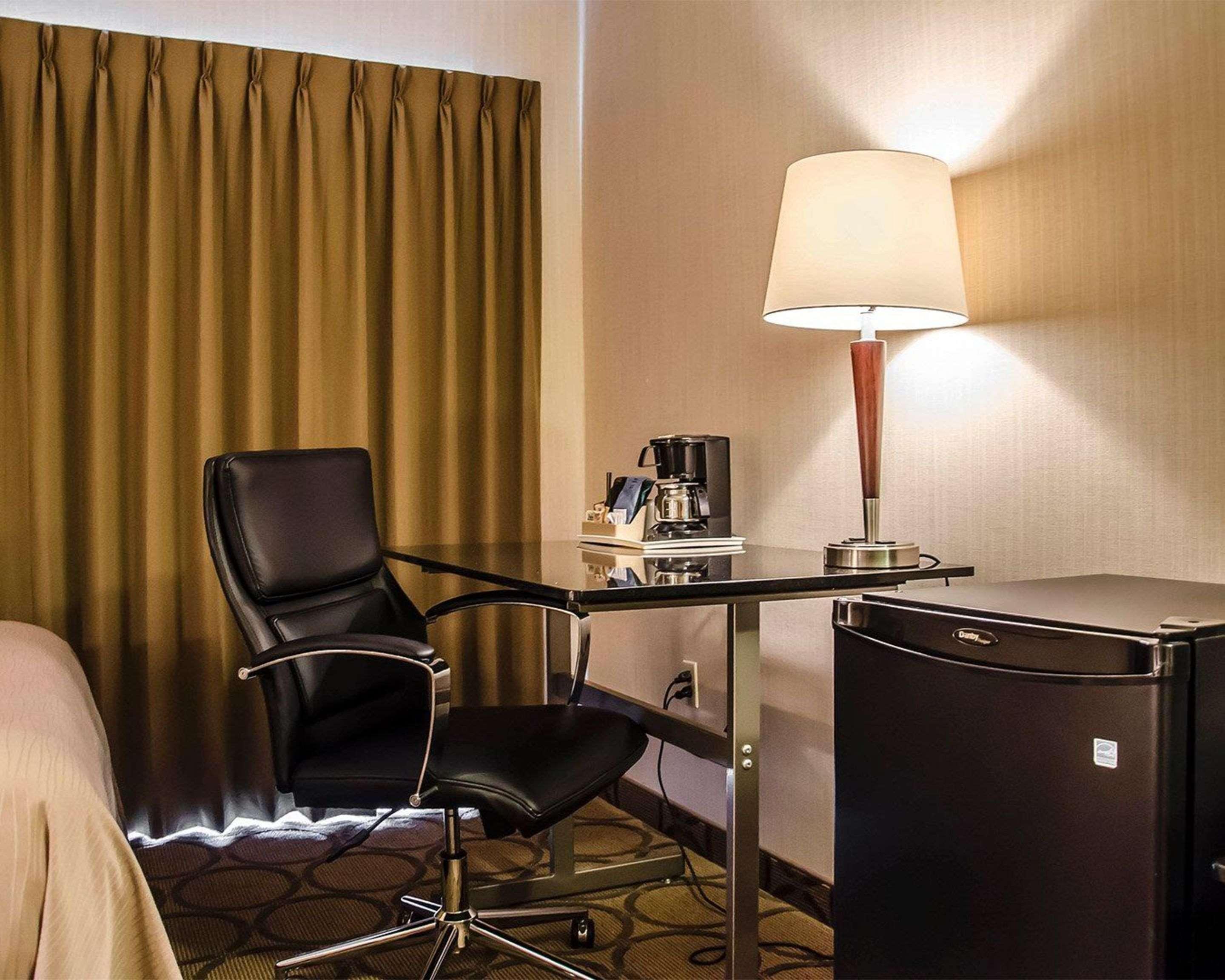 Comfort Inn South Shore Boucherville Dış mekan fotoğraf